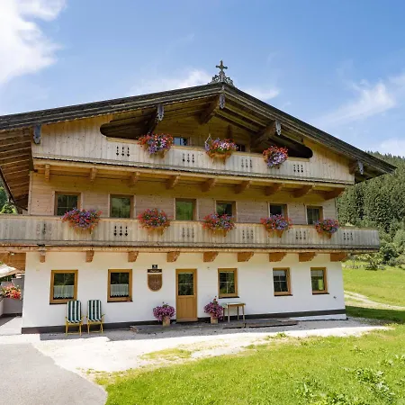 Apartment Mauerhof *